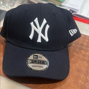 New Era Navy NY Yankees Adjustable Cap